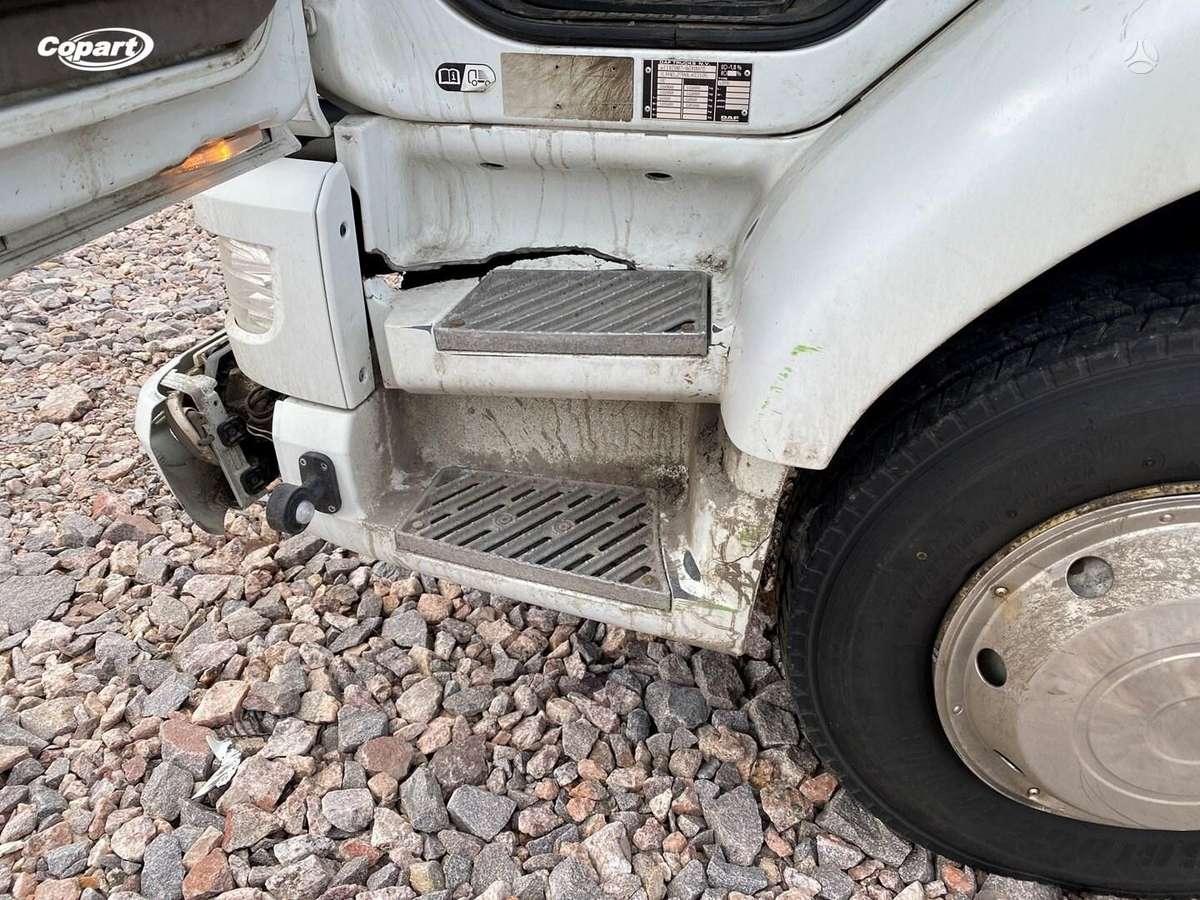 DAF LF 260FA, isothermal trucks