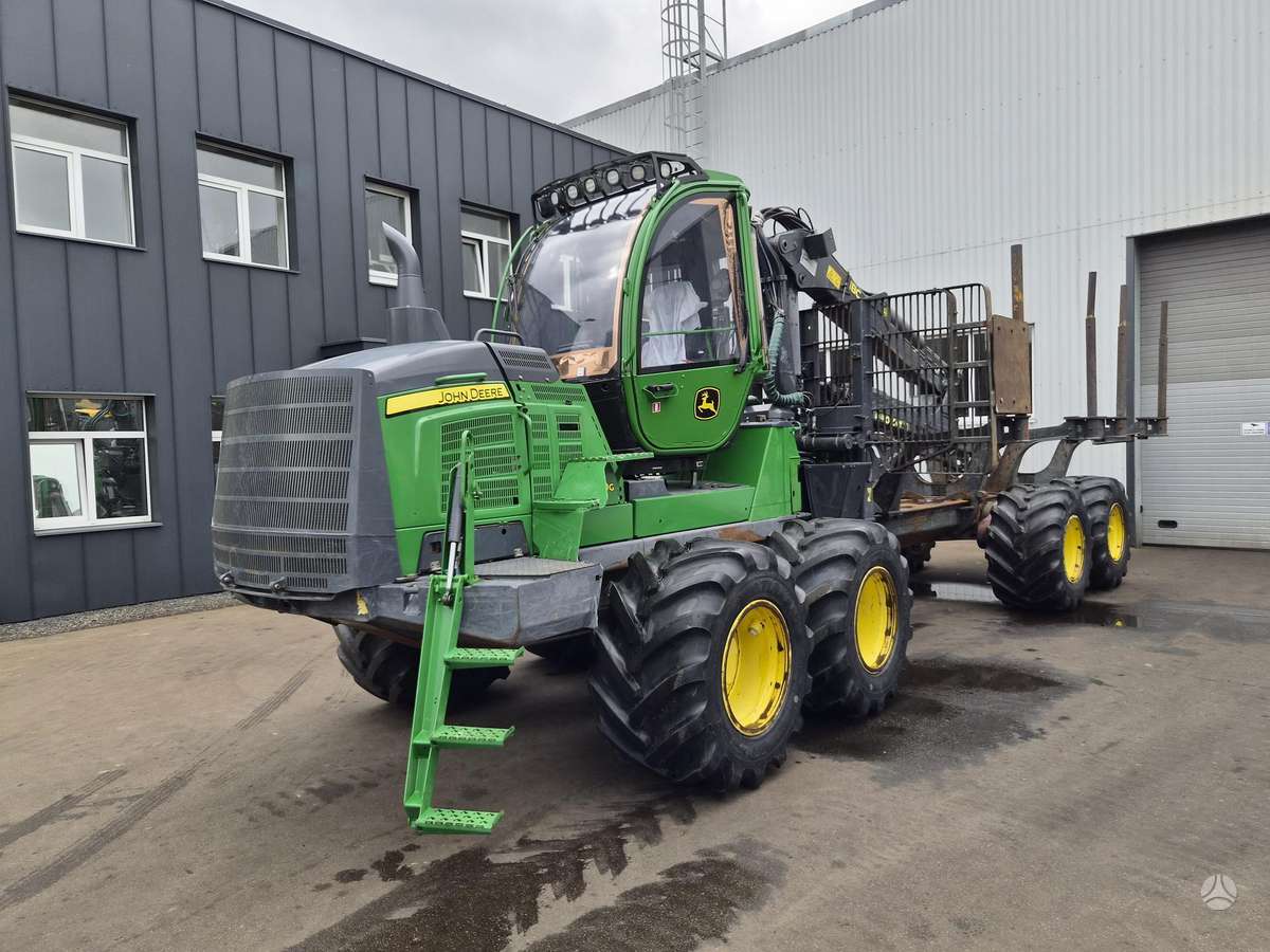 John Deere 1510G, форвардеры