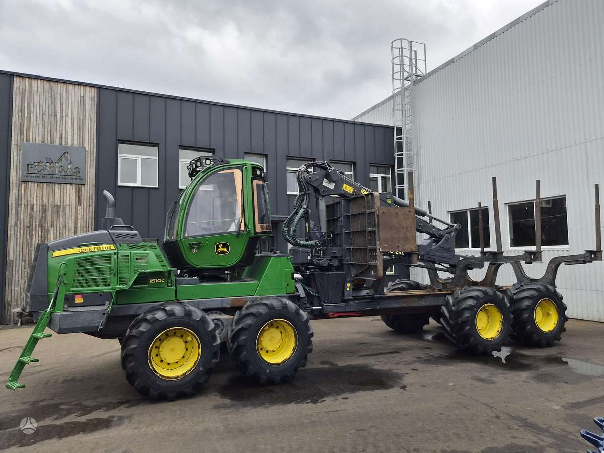 John Deere 1510G, форвардеры