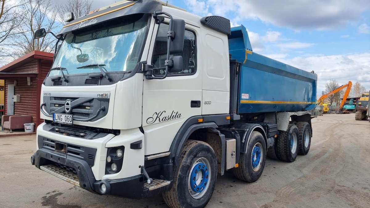 Volvo FMX 500 8×4, самосвалы