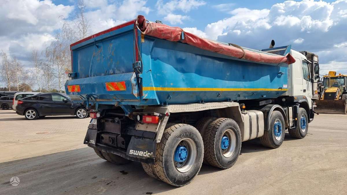 Volvo FMX 500 8×4, самосвалы