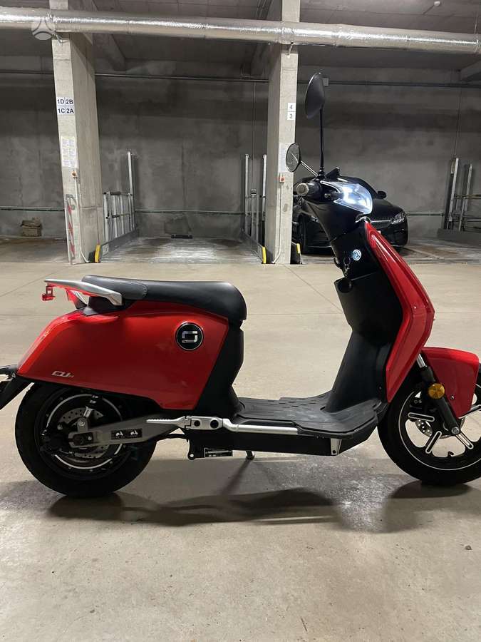 Super Soco/Vmoto CUx, scooters / mopeds