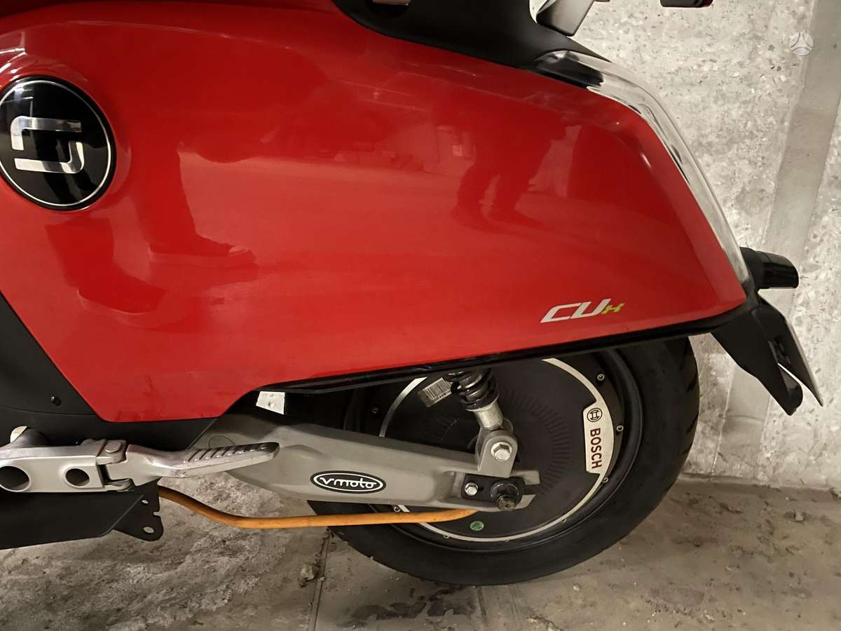 Super Soco/Vmoto CUx, scooters / mopeds