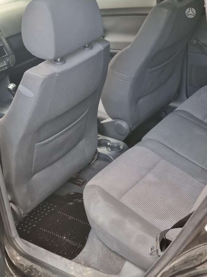 Volkswagen Polo - 5