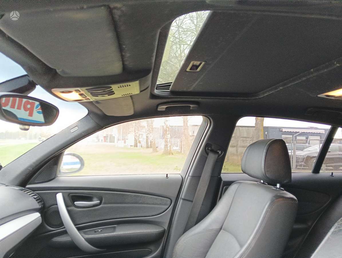 BMW 118, 2.0 l., hatchback