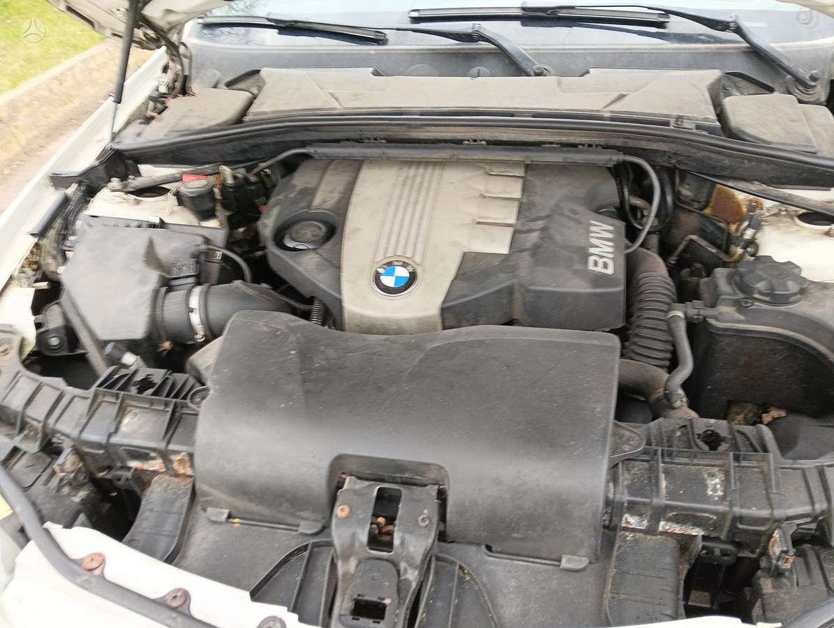 BMW 118, 2.0 l., hatchback