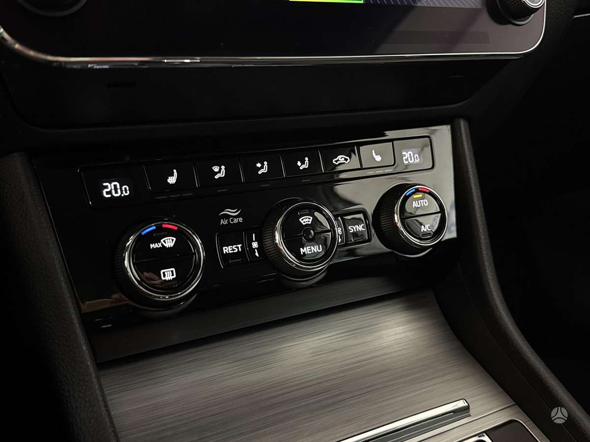 Skoda Superb, 2.0 l., Хэтчбек