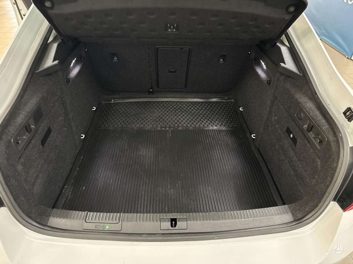 Skoda Superb, 2.0 l., Хэтчбек