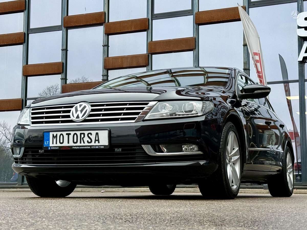 Volkswagen Passat CC - 1