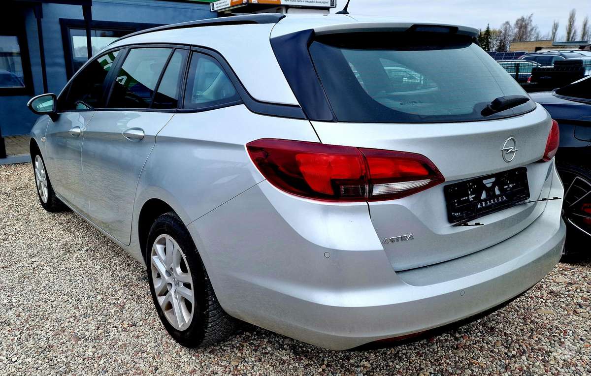 Opel Astra, 1.2 l., wagon