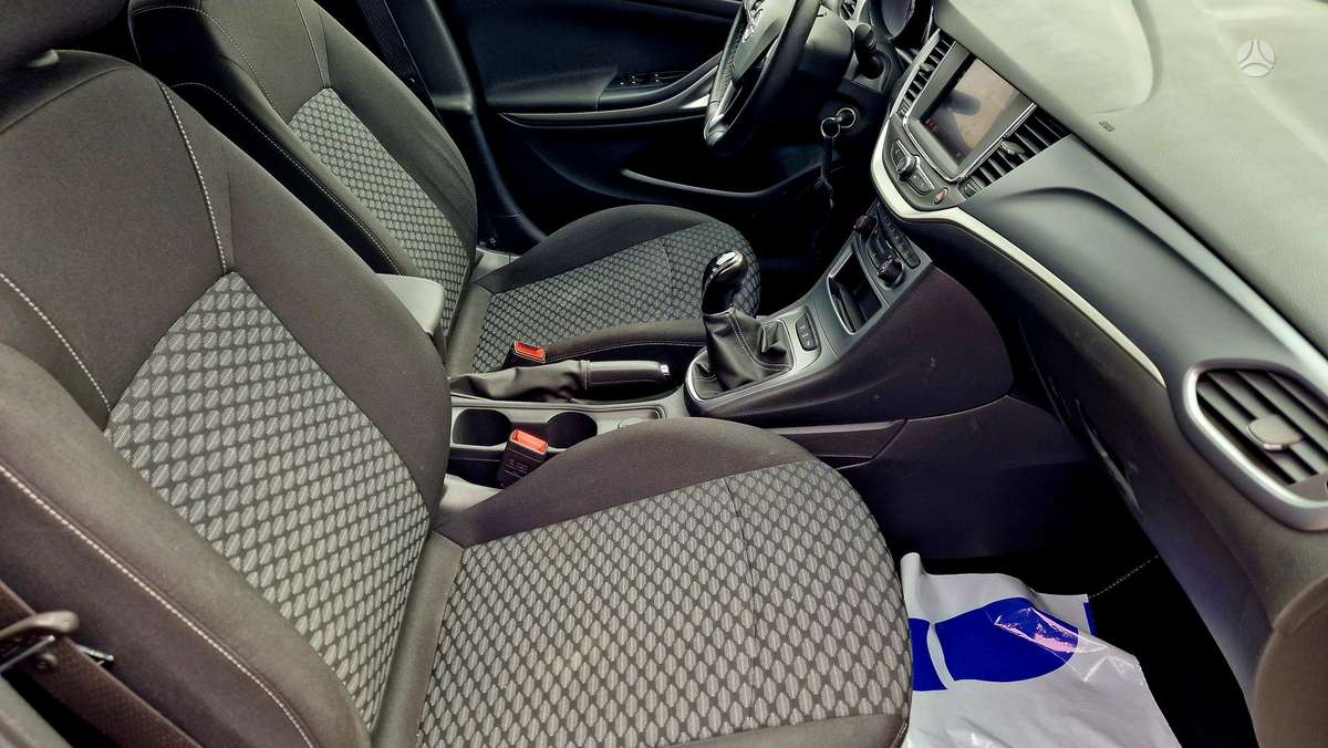 Opel Astra, 1.2 l., Универсал