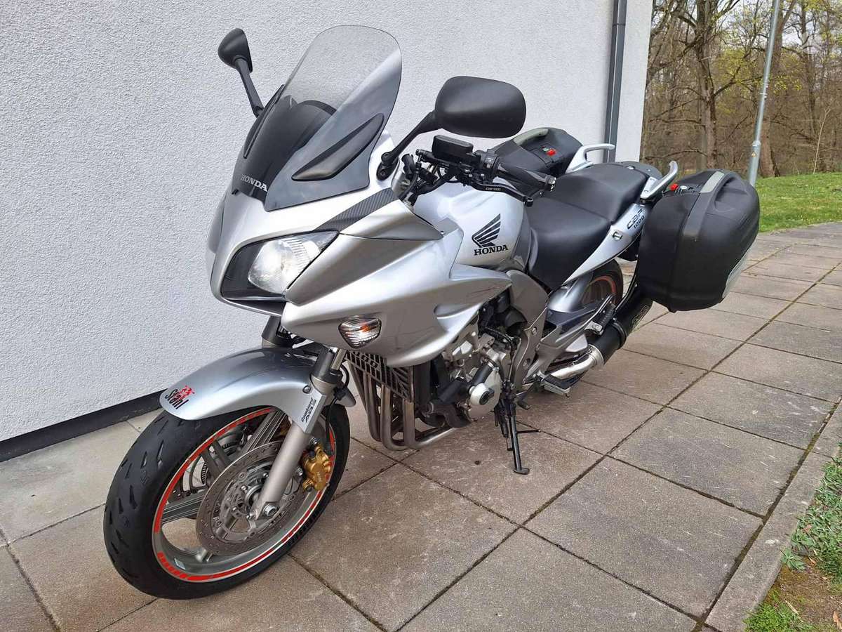 Honda CBF 1000cc, ielas motocikls