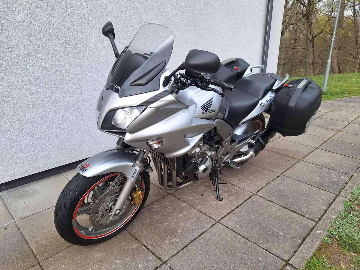 Honda CBF 1000cc, ielas motocikls