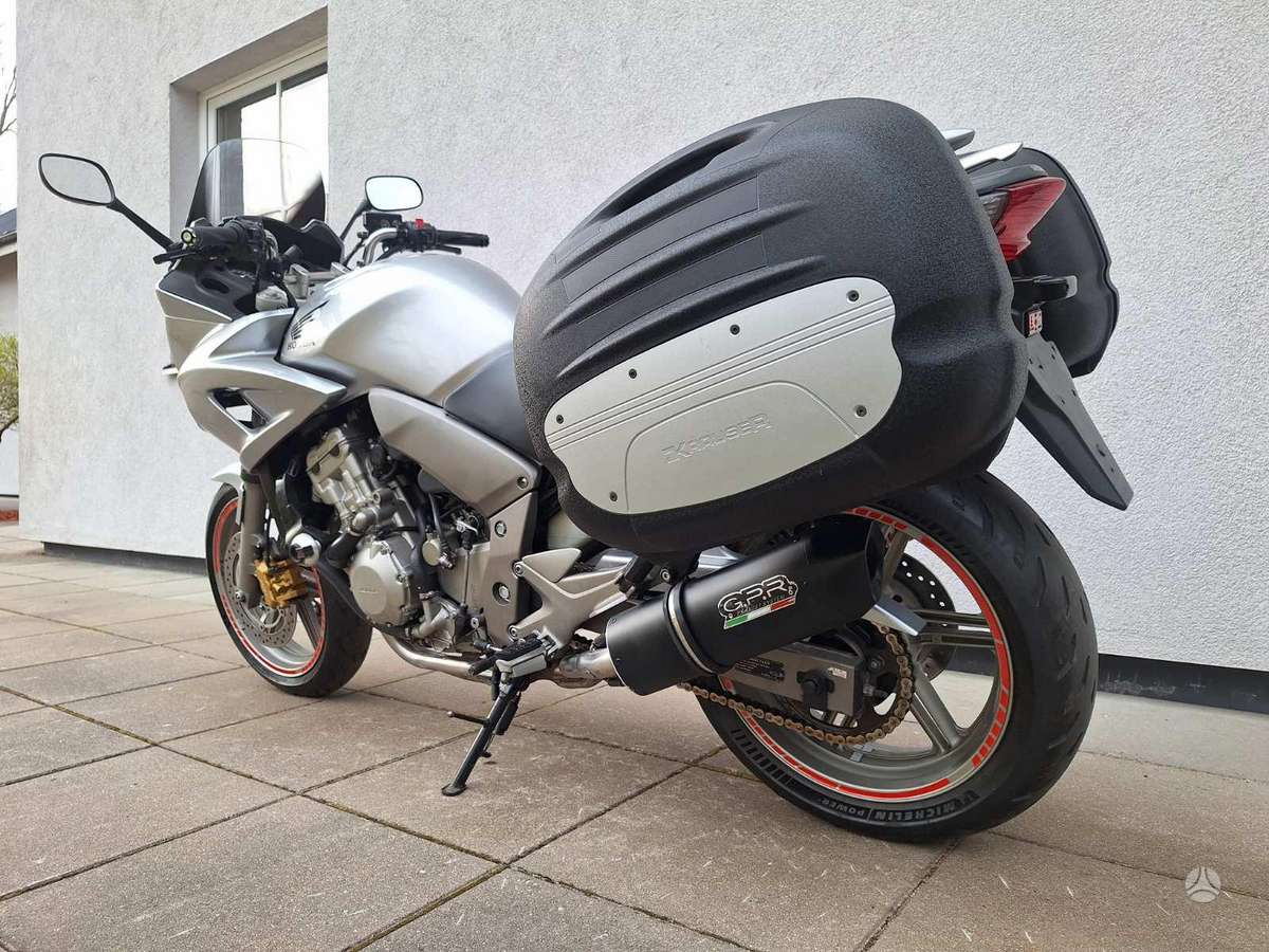 Honda CBF 1000cc, ielas motocikls
