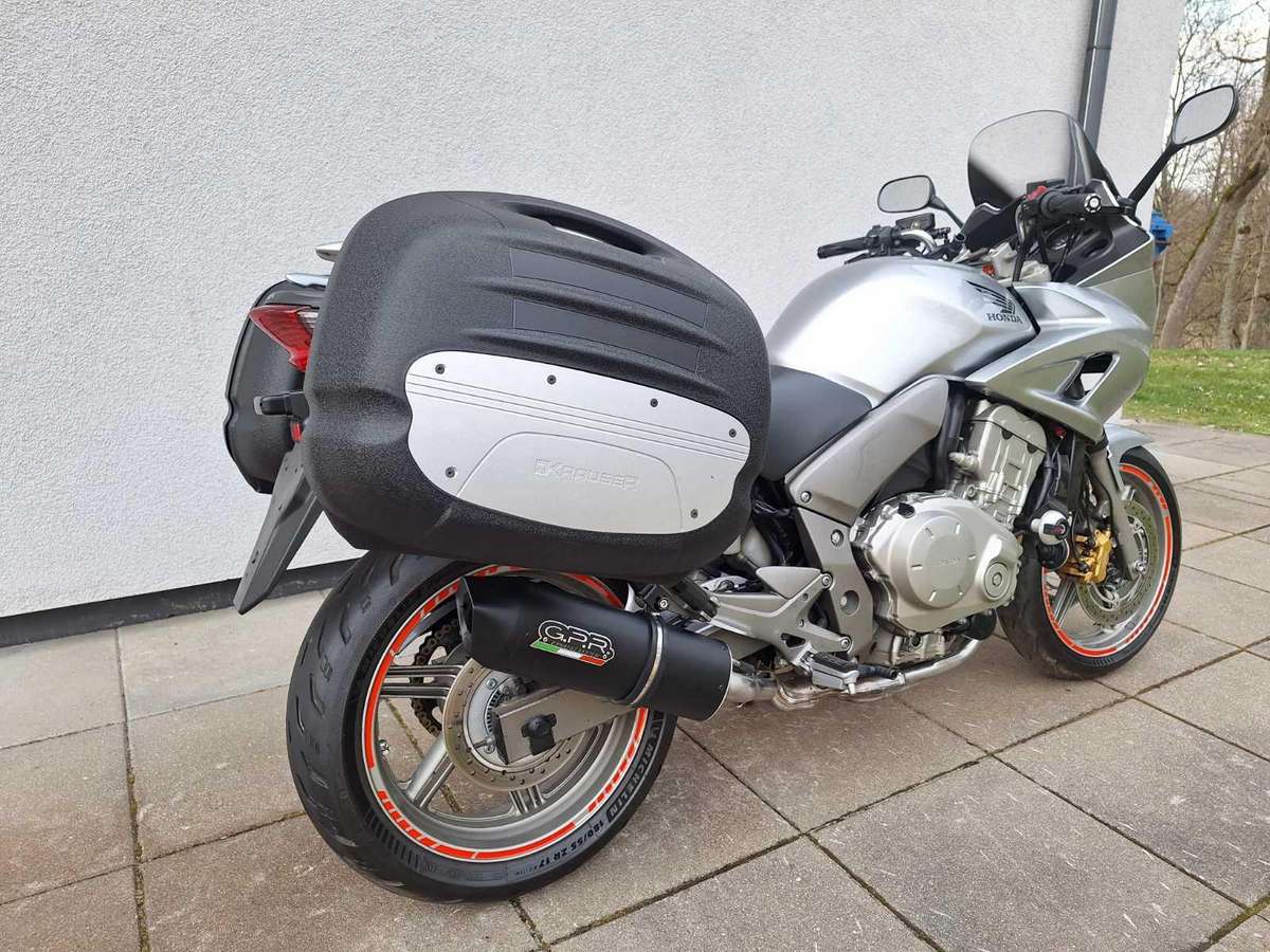 Honda CBF 1000cc, ielas motocikls