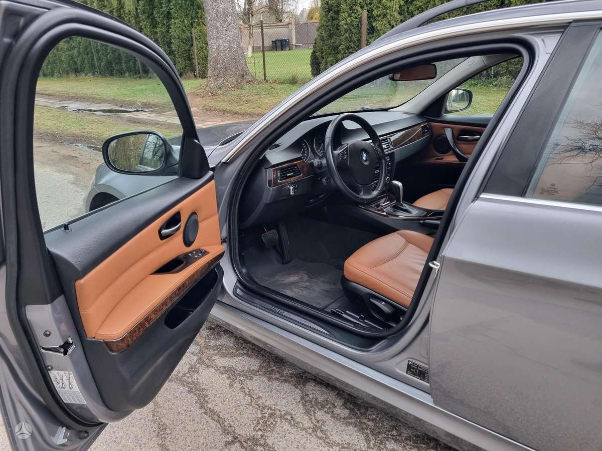 BMW 325, 3.0 l., Универсал