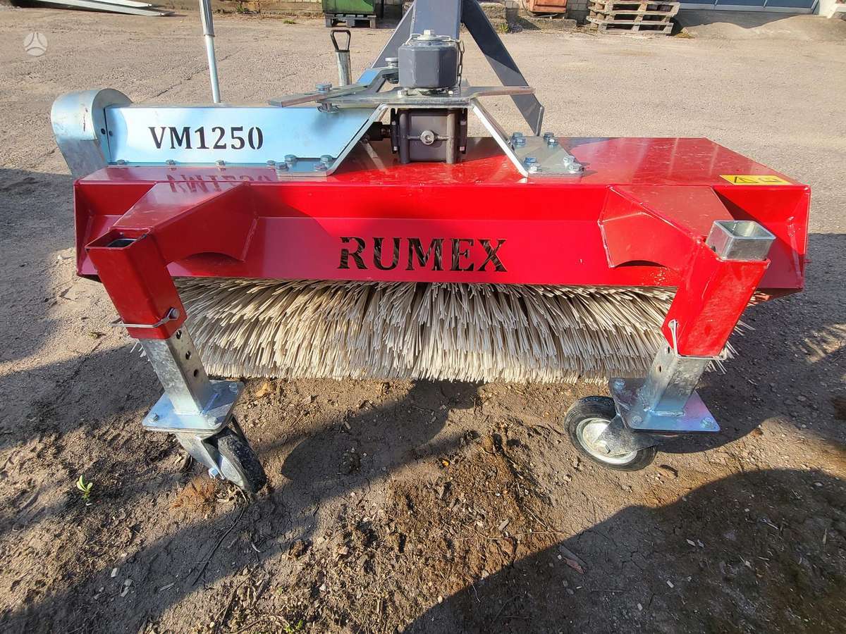 Kubota Rumex, street sweepers