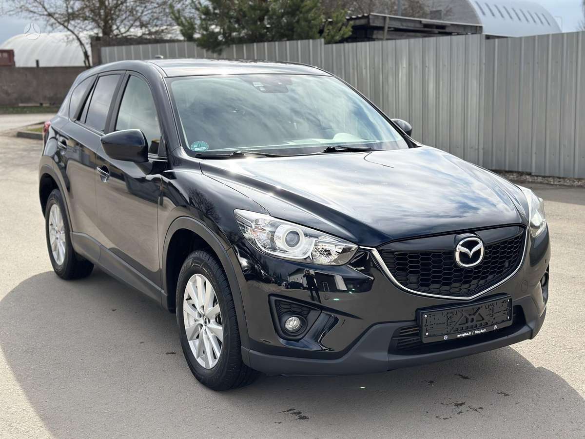 Mazda CX-5, 2.2 l., off-road / crossover