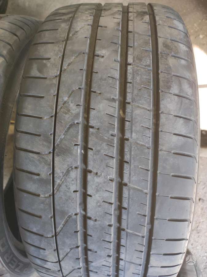 Pirelli, summer 275/35 R20