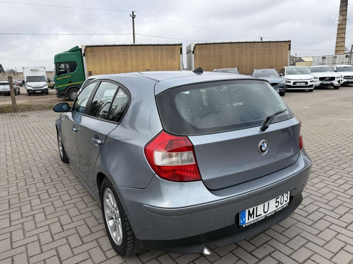 BMW 116, 2.0 l., hatchback