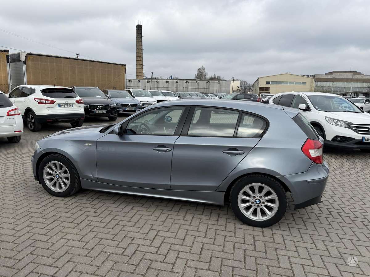 BMW 116, 2.0 l., hatchback