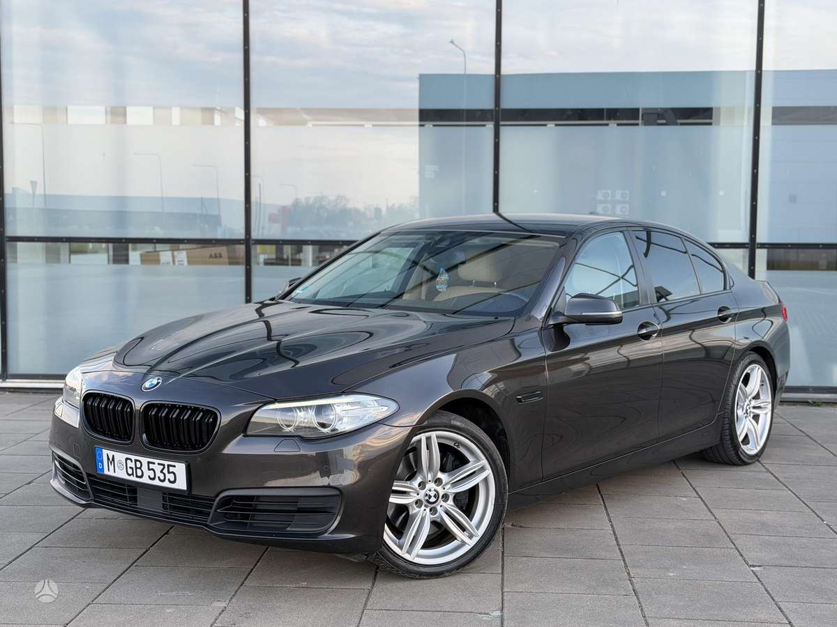 BMW 535, 3.0 l., Седан