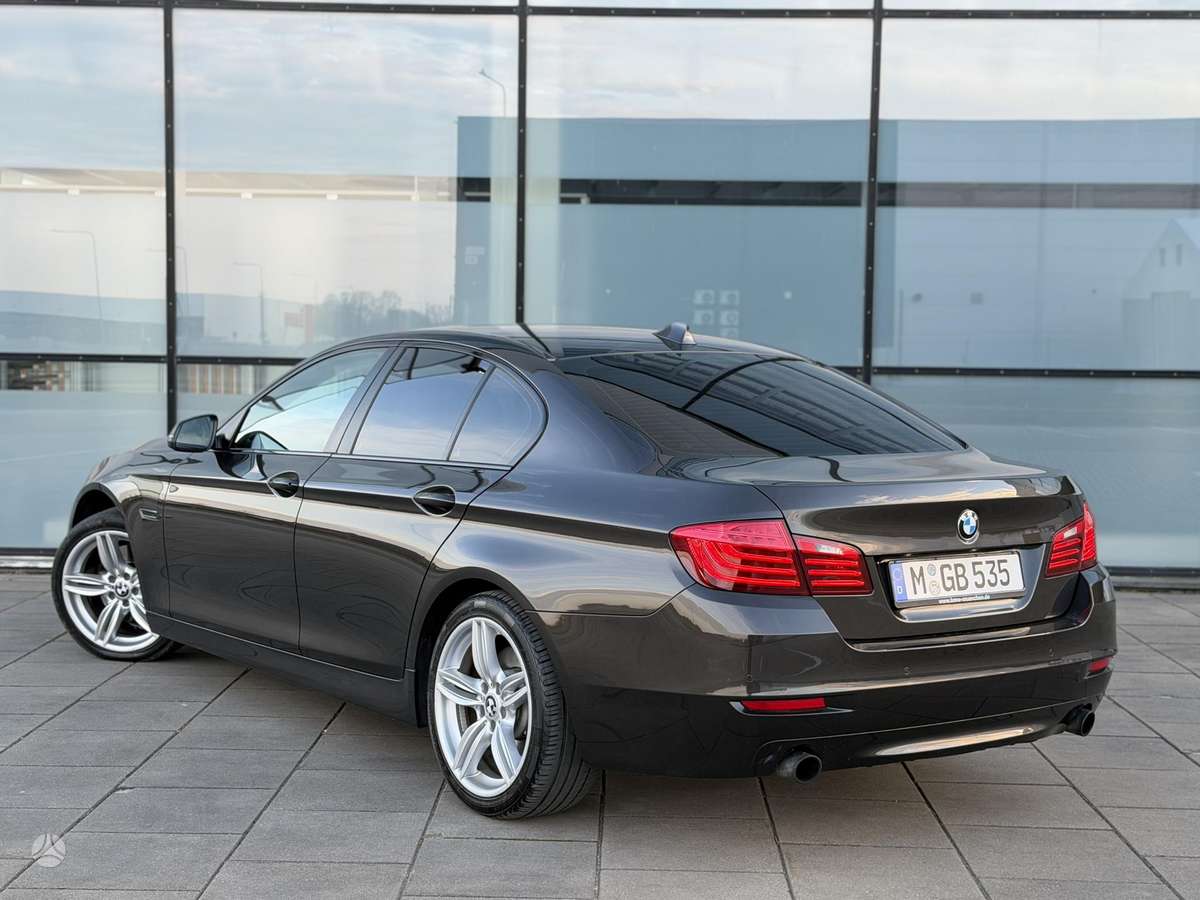 BMW 535, 3.0 l., Седан