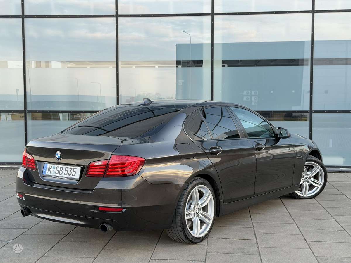 BMW 535, 3.0 l., Седан
