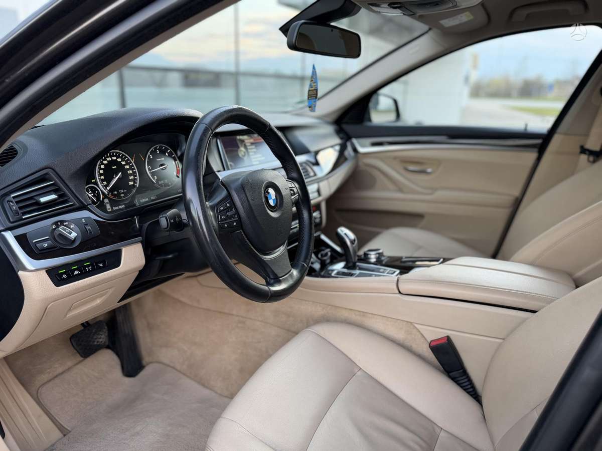 BMW 535, 3.0 l., Седан