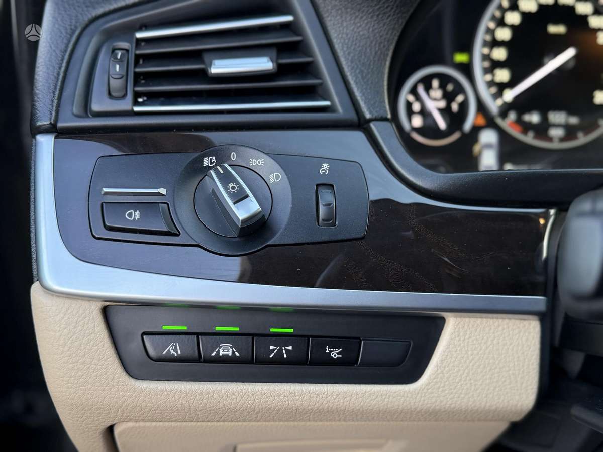 BMW 535, 3.0 l., Седан