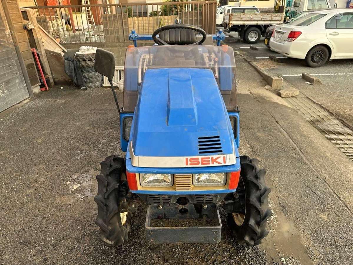 Iseki TU145F, тракторы