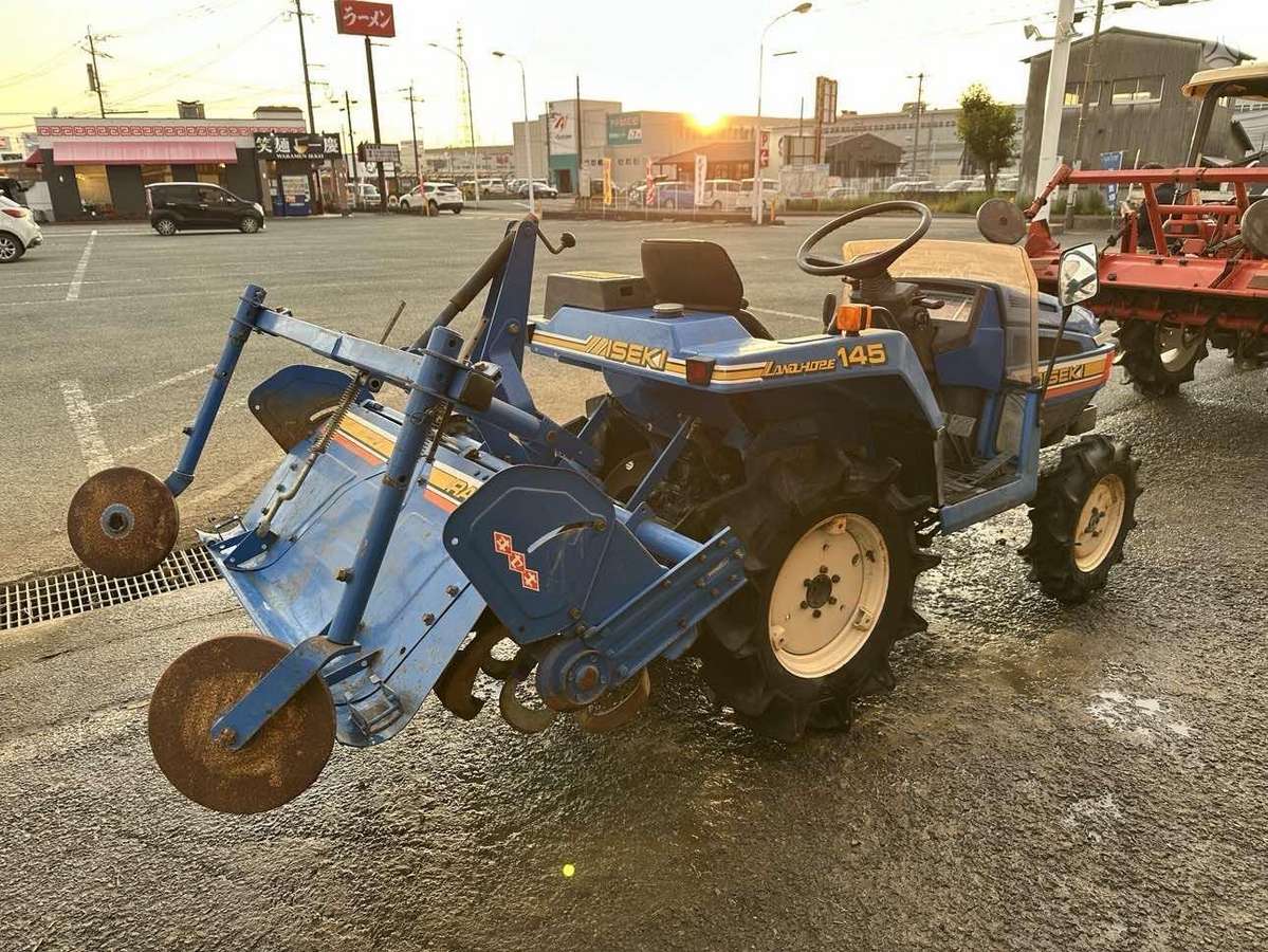 Iseki TU145F, тракторы