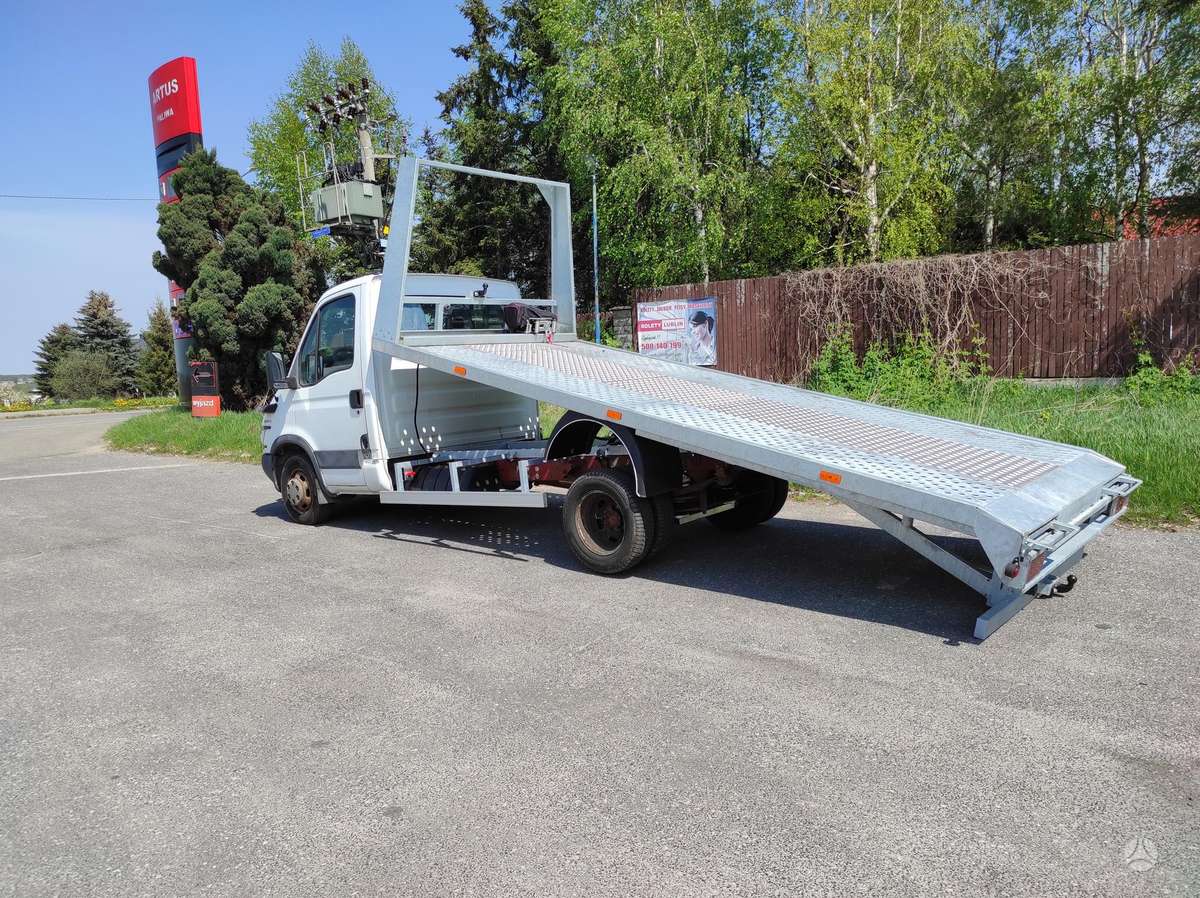 Iveco 35 C 17, auto transporters