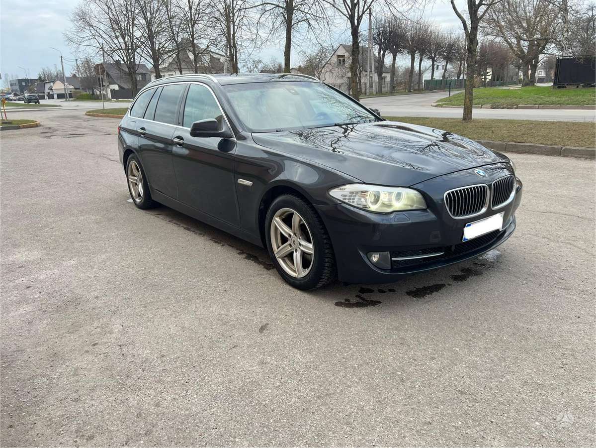 BMW 520, 2.0 l., wagon