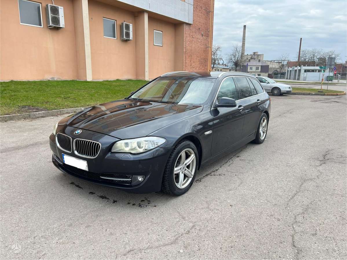 BMW 520, 2.0 l., wagon