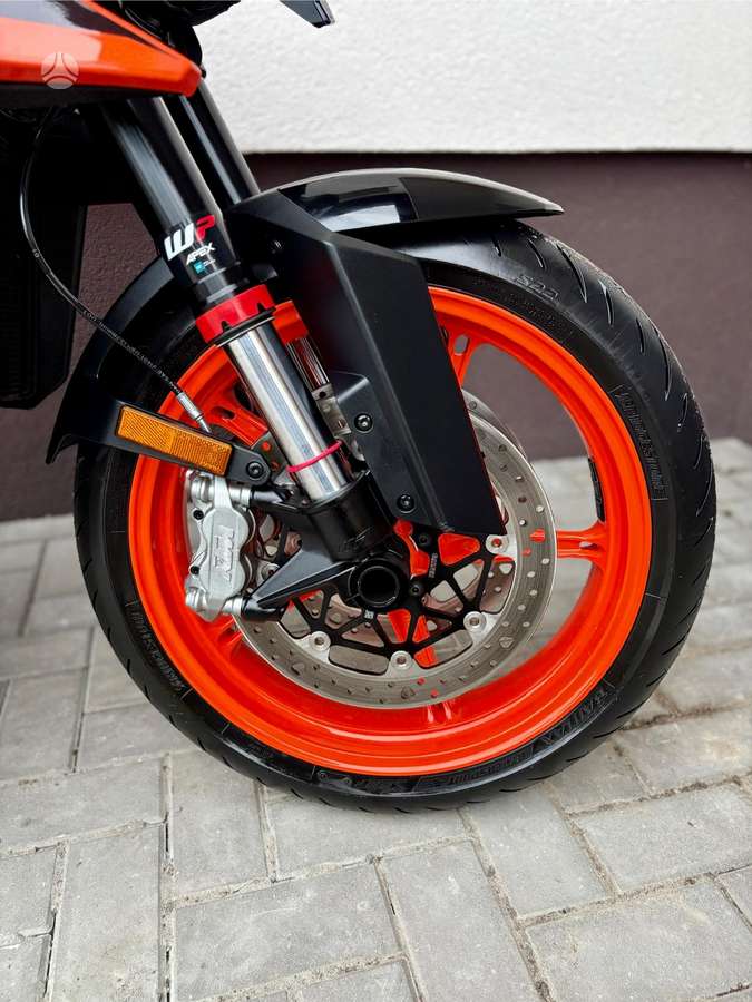 KTM Duke 990cc, street / classic