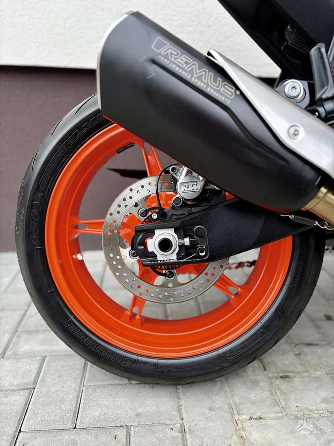 KTM Duke 990cc, street / classic