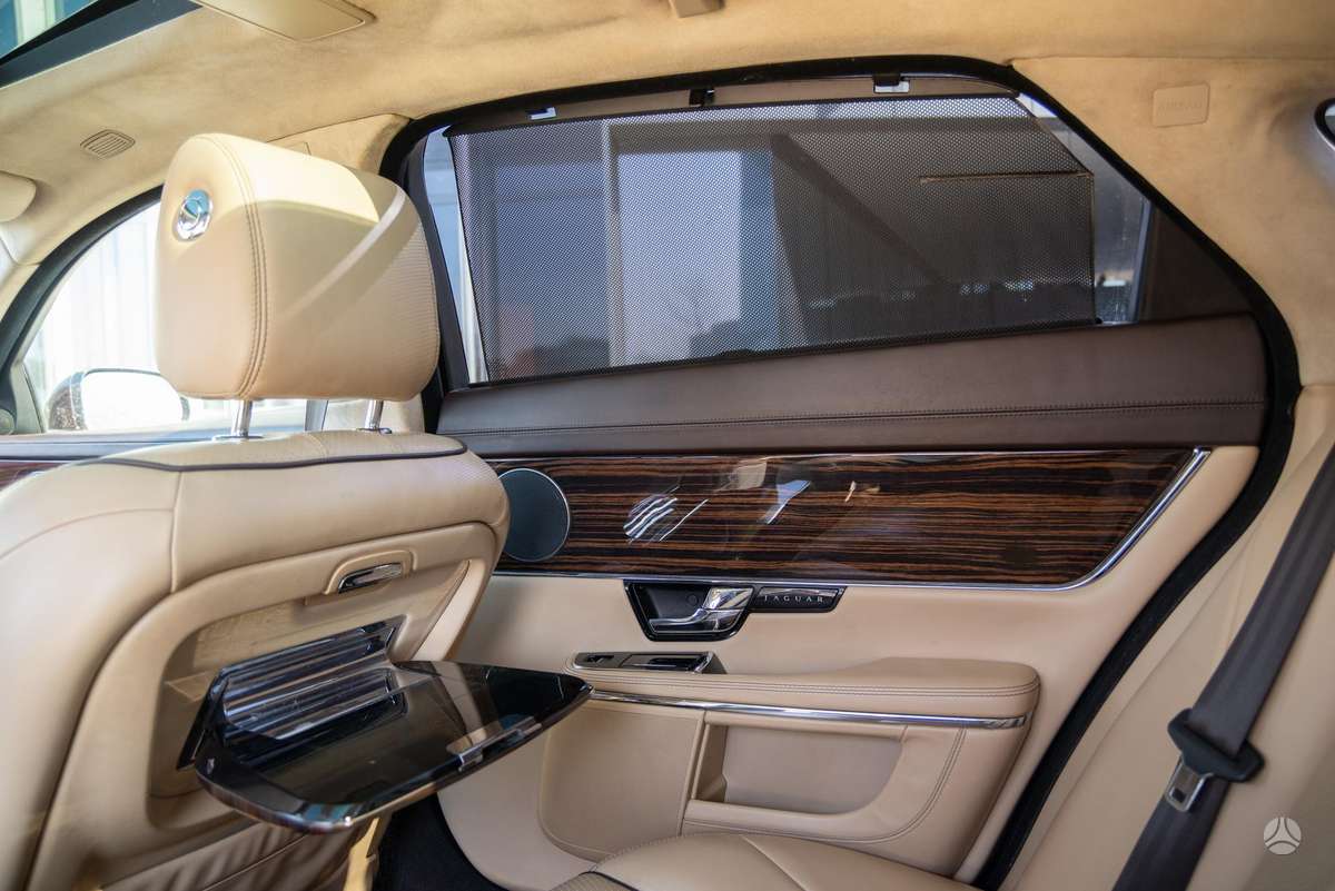 Jaguar XJ, 5.0 l., Седан