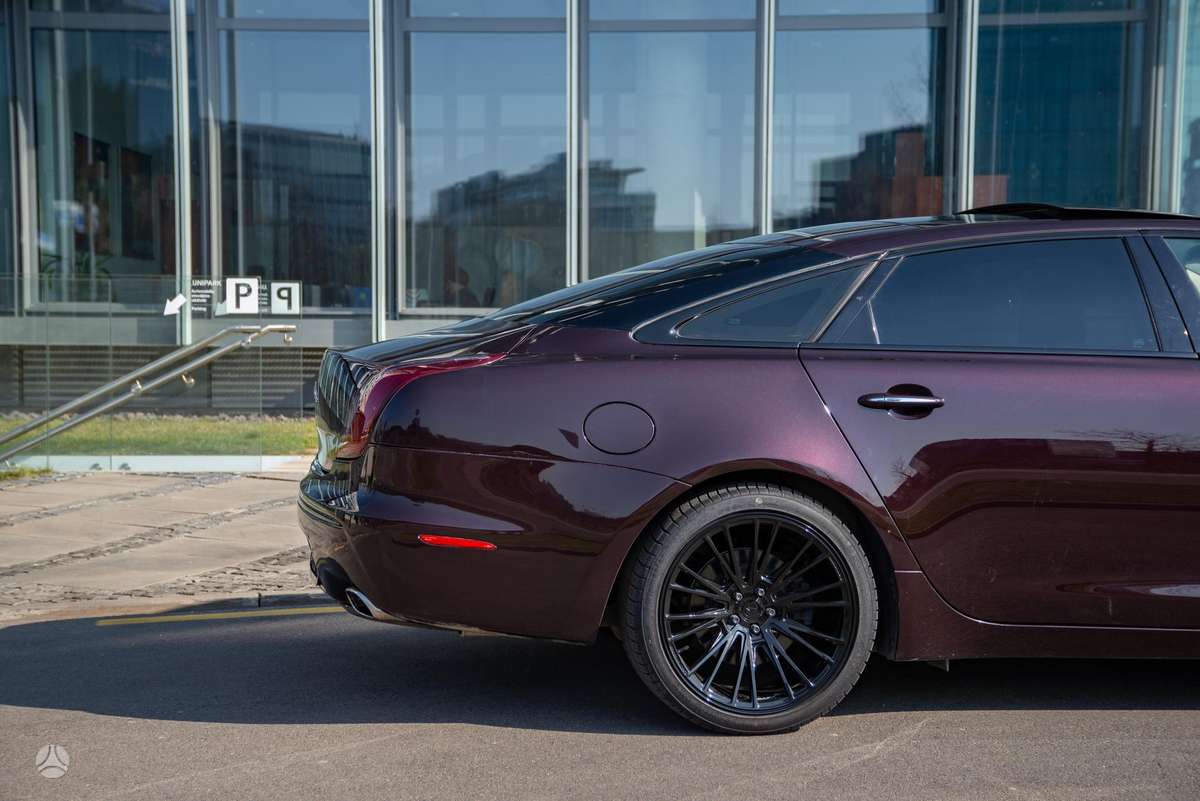 Jaguar XJ, 5.0 l., Седан
