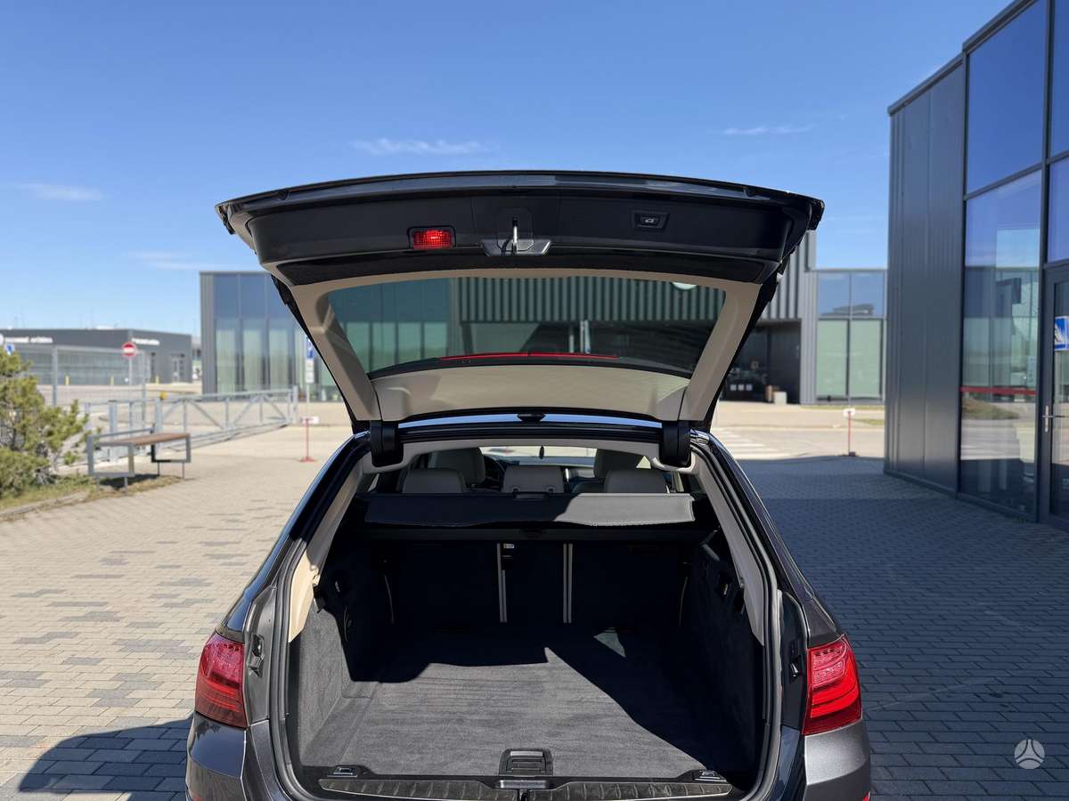 BMW 520, 2.0 l., universalas