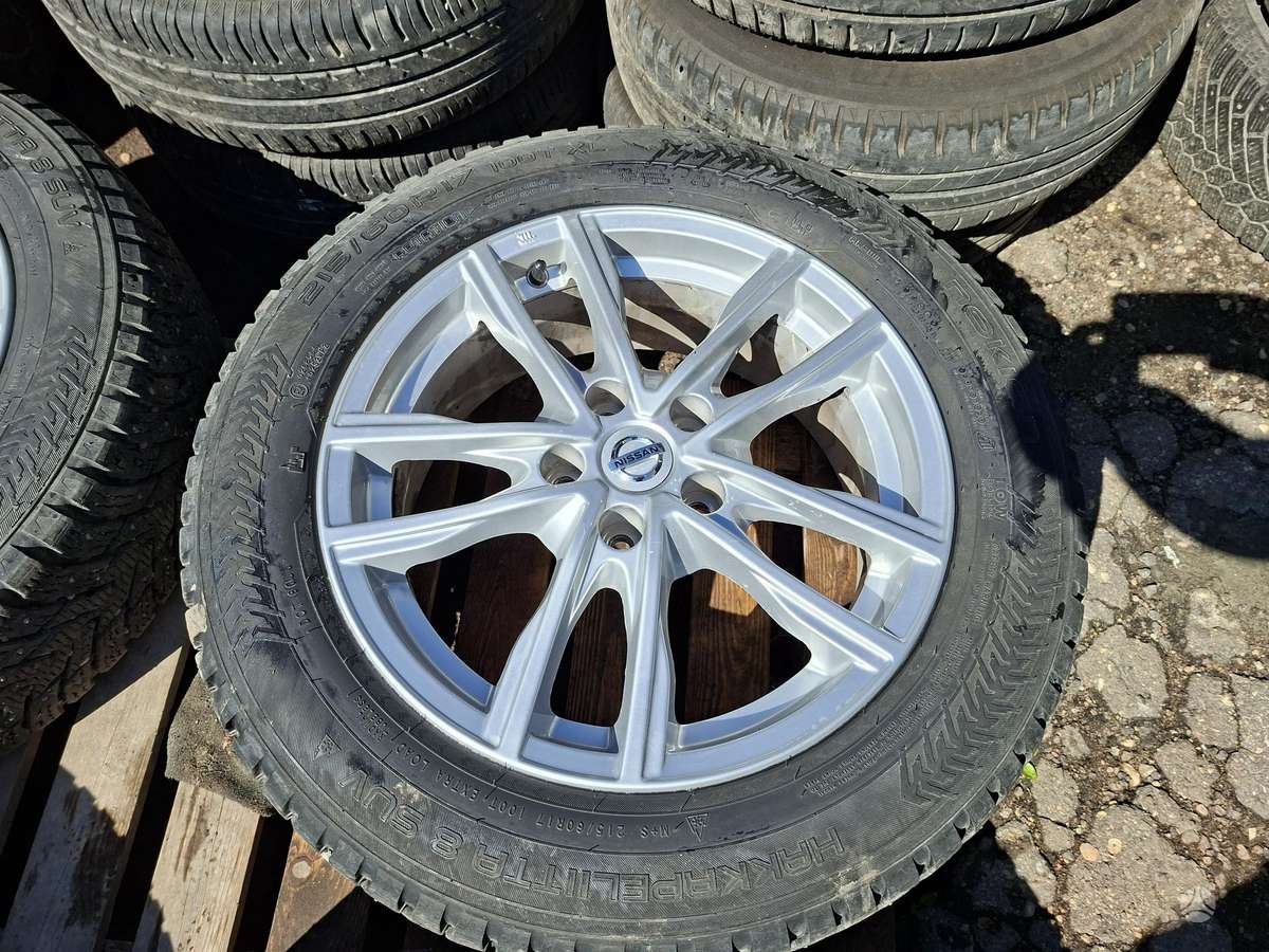 Nissan Reno ET40, легкосплавные , R17