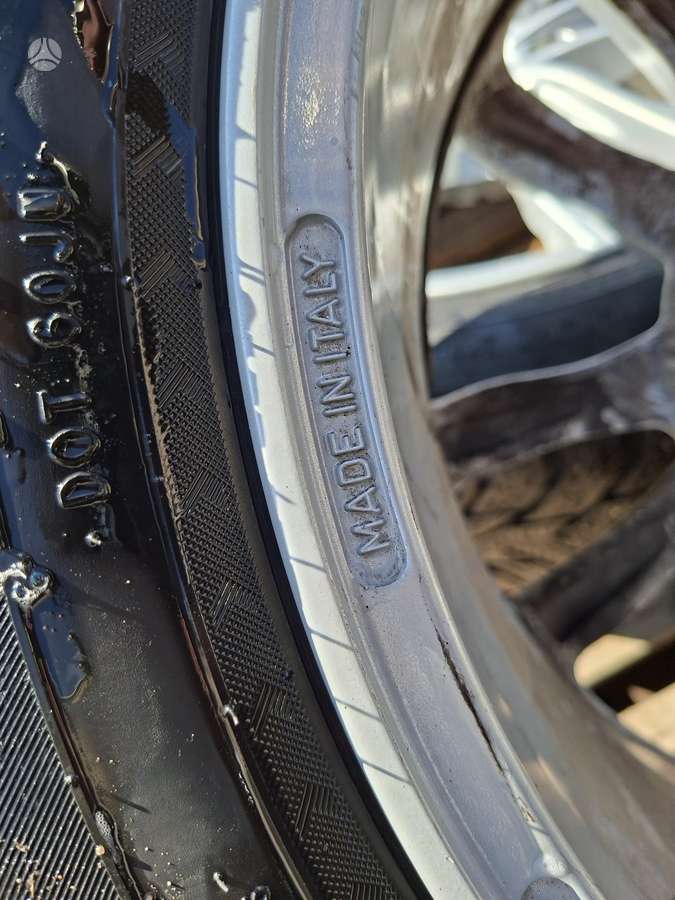Nissan Reno ET40, light alloy, R17
