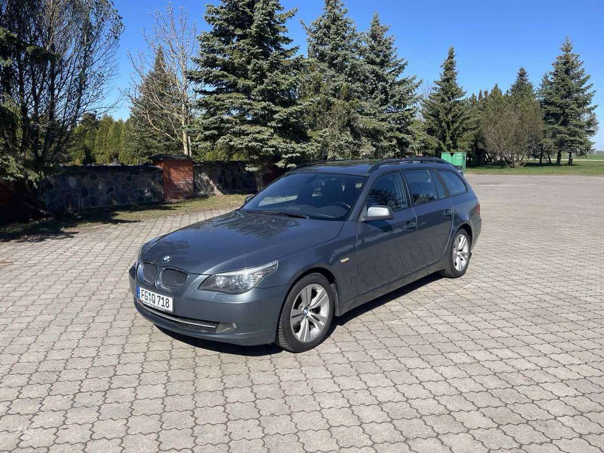 BMW 520, 2.0 l., universalas