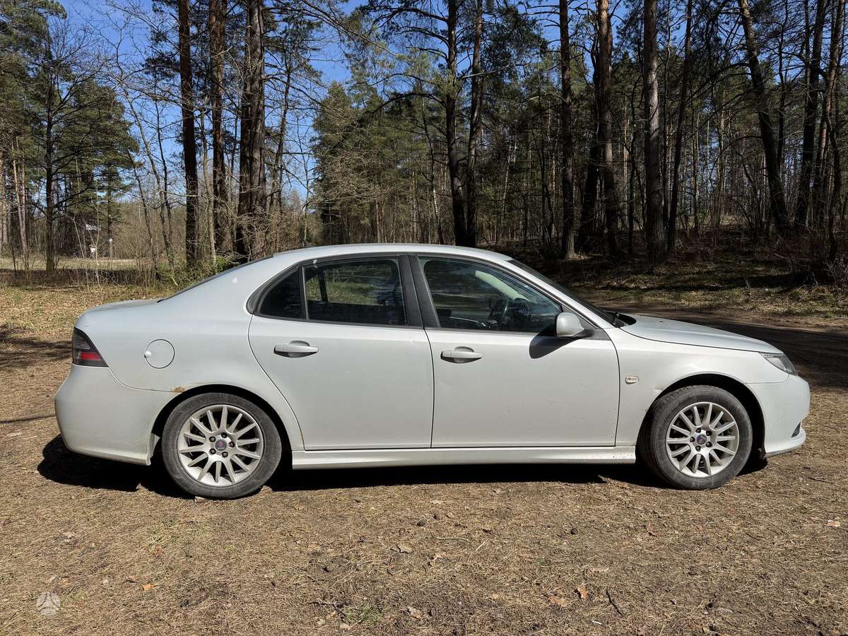 Saab 9-3, 1.9 l., Седан