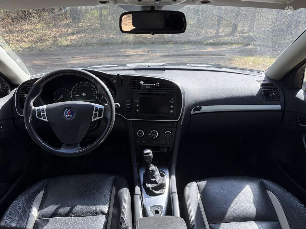 Saab 9-3, 1.9 l., Седан