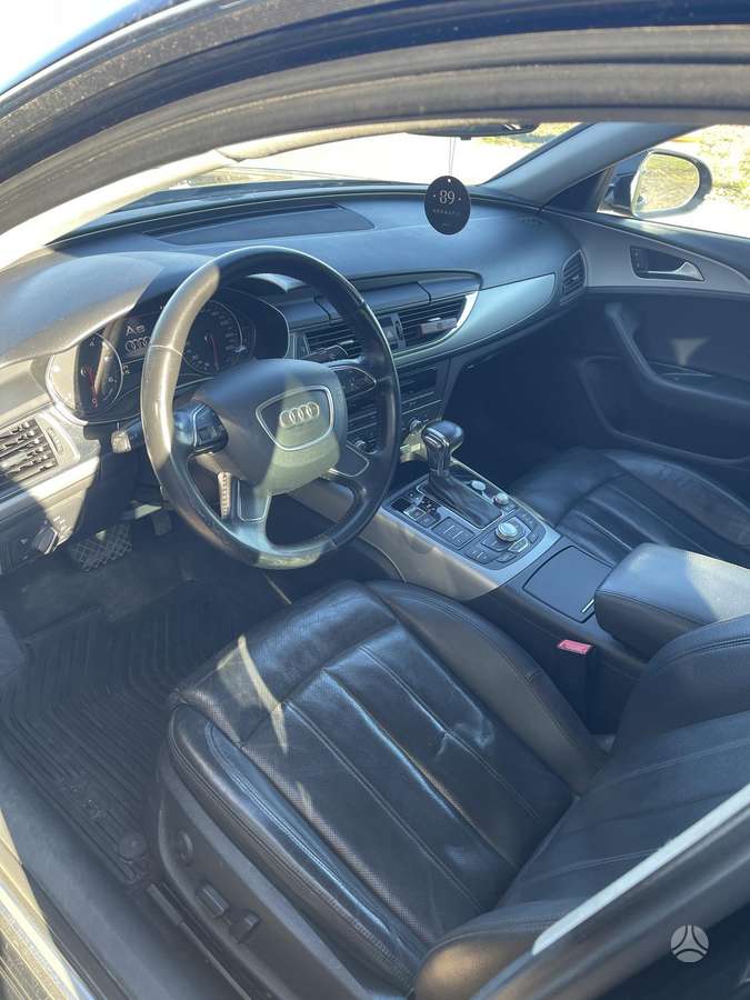 Audi A6, 2.0 l., sedanas