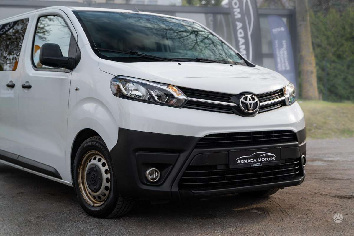 Toyota Proace Verso - 2