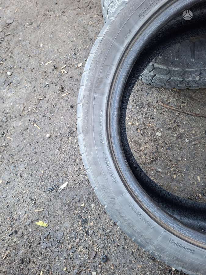 Joyroad, летние 215/45 R17
