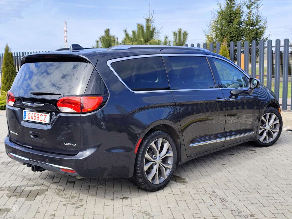 Chrysler Pacifica, 3.6 l., Минивэн