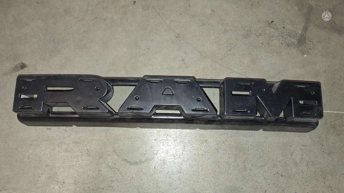 Dodge Ram kėbulo dalys